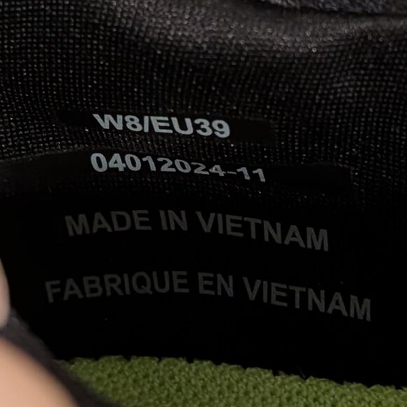 Oofos Oomy Stride Sneakers, Black White, Size 8 - Picture 7 of 10